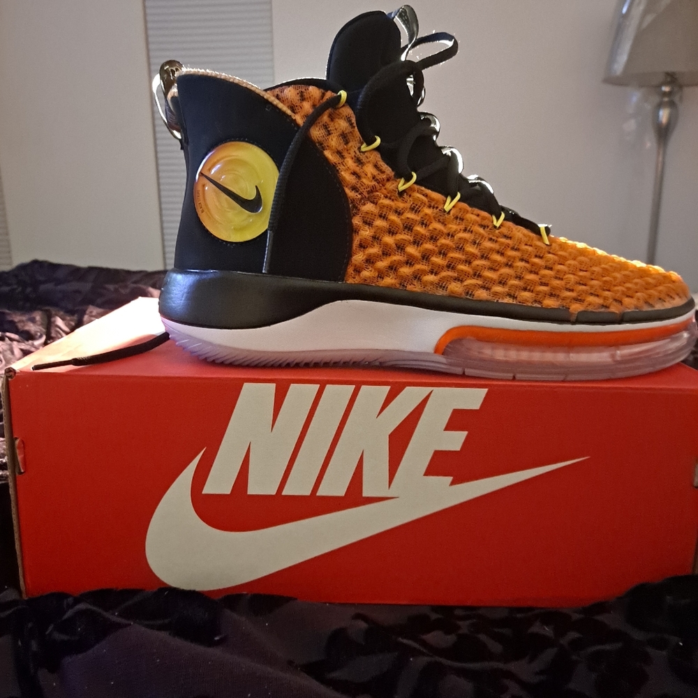 Nike Alpha Dunks
